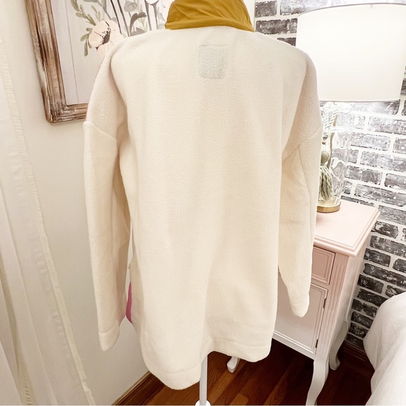 Free Assembly Fleece Pullover - Picture 2 of 5